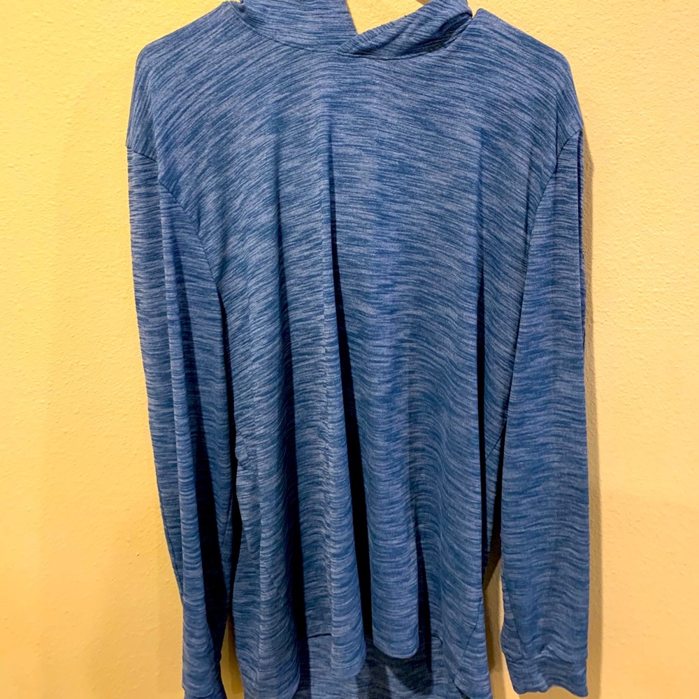 Lightweight hoody